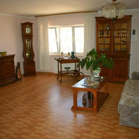 Chez L'habitant Alhaurin Bed & Breakfast
