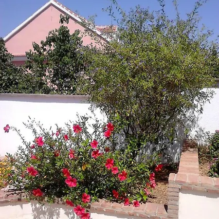 Bed & Breakfast Chez L'habitant Alhaurin 2*